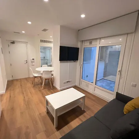 Lägenhetshotell Old Town Flats Casa Del Bisbe 4*